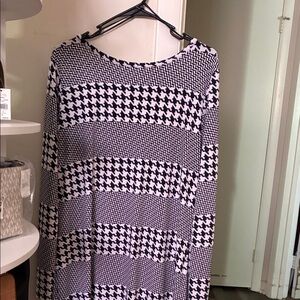 Michael Kors Black and White Long Sleeve Dress